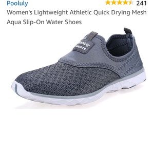 Brand New- Mesh tennis shoes, size 6.5